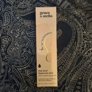 Grace & Stella Holy Grail Hyaluronic Acid Serum, 17.5 ML.